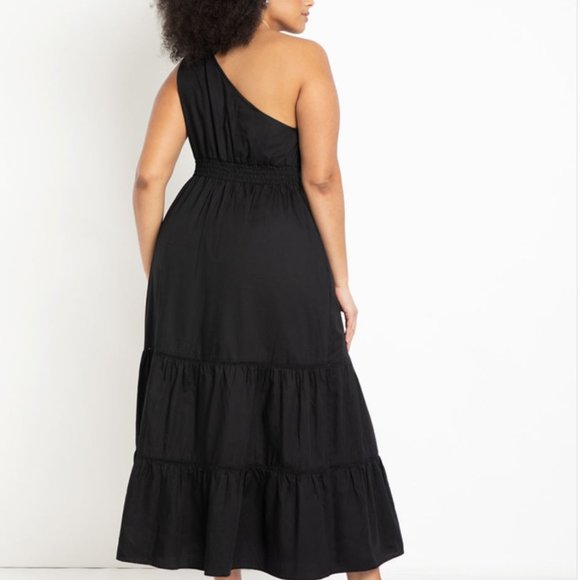 Plus Size Black One Shoulder Dress with Cutout (Sizes 18 and 20) - Picture 4 of 8